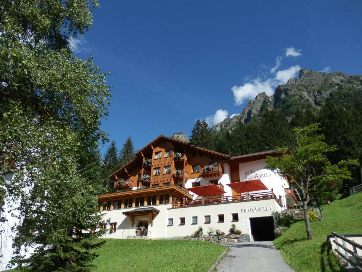 Hotel Bradabella - Montafon 가글린 외부 사진